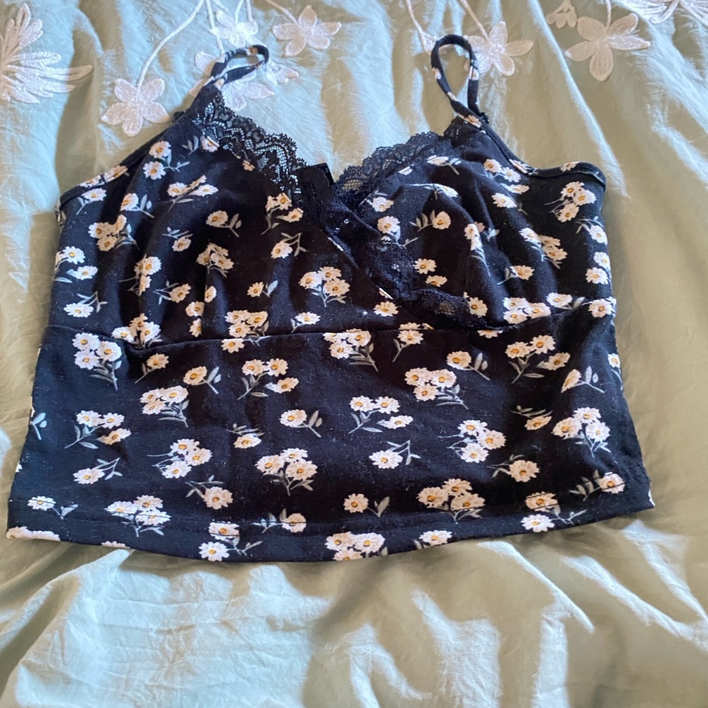black flower crop top size small